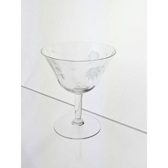 Vtg MCM 1950s Clear Etched Glass Champagne Barware Fancy Drinking New Year Party - Picture 5 of 10